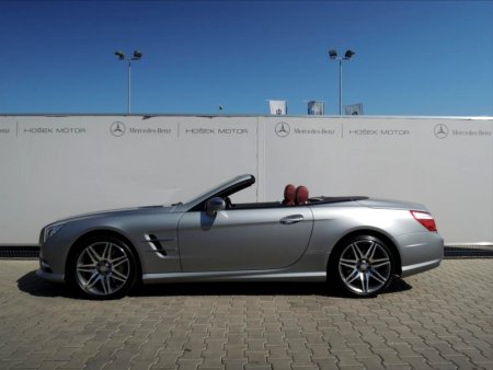 Mercedes-Benz SL, 2015 - pohled č. 3