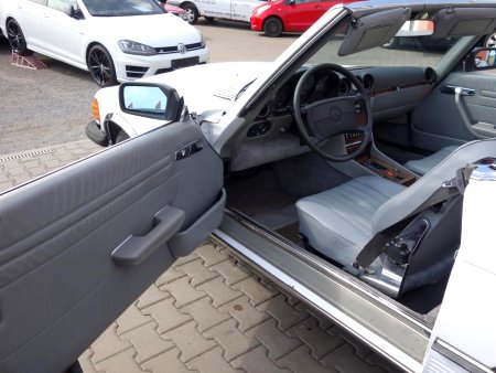 Mercedes-Benz SL, 1987 - pohled č. 9