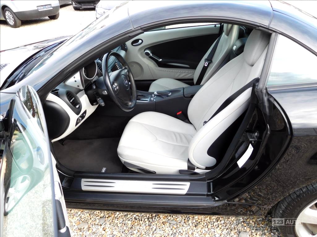 Mercedes-Benz SLK, 2006 - pohled č. 9
