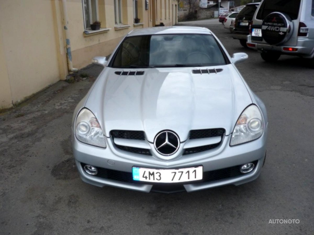 Mercedes-Benz SLK, 2006 - pohled č. 2