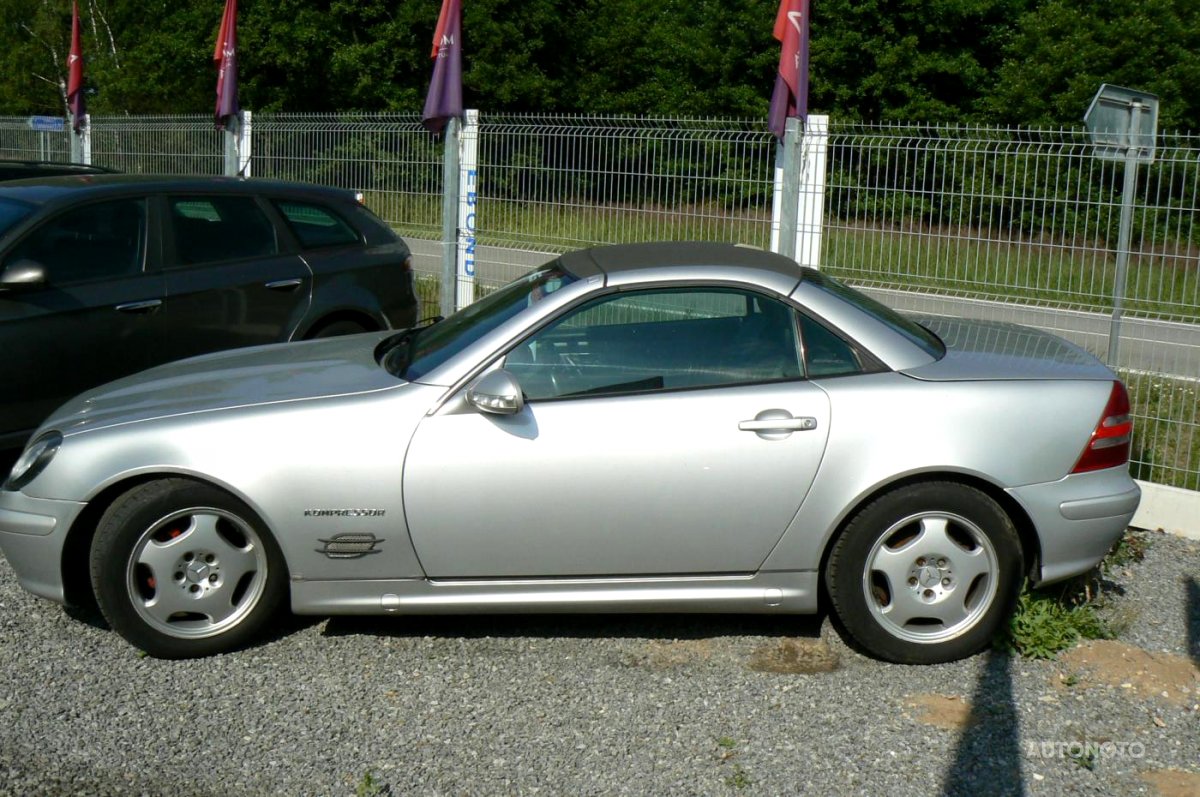 Mercedes-Benz SLK, 2001 - pohled č. 3
