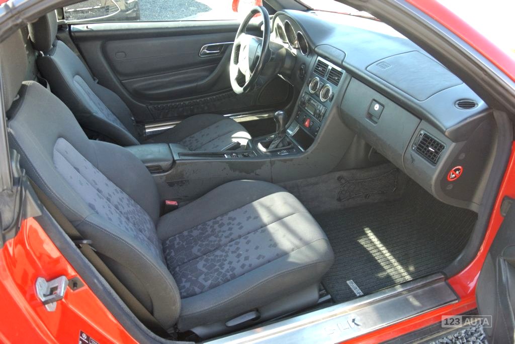 Mercedes-Benz SLK, 1999 - pohled č. 12