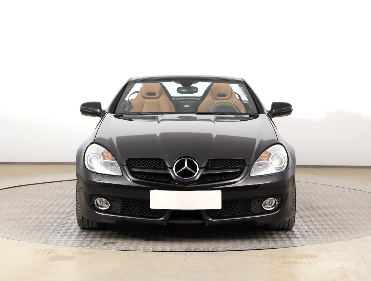 Mercedes-Benz SLK, 2008 - pohled č. 2