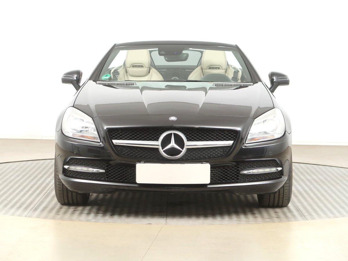 Mercedes-Benz SLK, 2012 - pohled č. 2