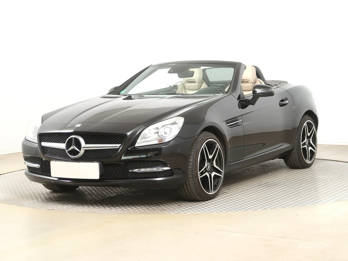 Mercedes-Benz SLK, 2012 - pohled č. 3