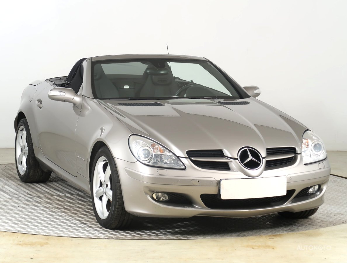 Mercedes-Benz SLK, 2008 - celkový pohled