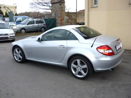 Mercedes-Benz SLK, 2006 - pohled č. 3