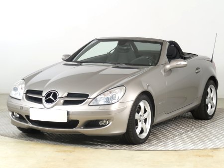 Mercedes-Benz SLK, 2008 - pohled č. 3