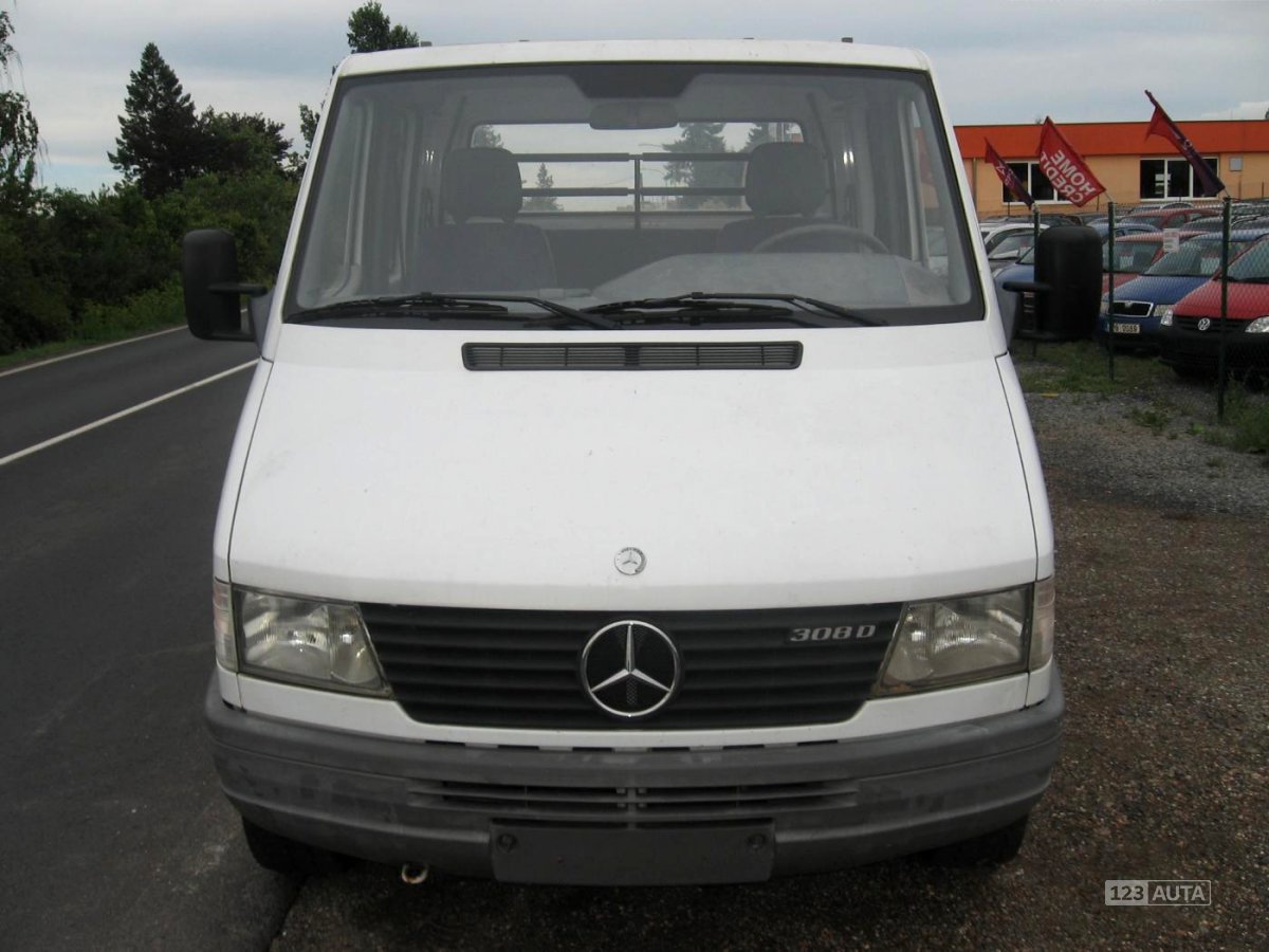 Mercedes-Benz Sprinter, 1999 - pohled č. 8