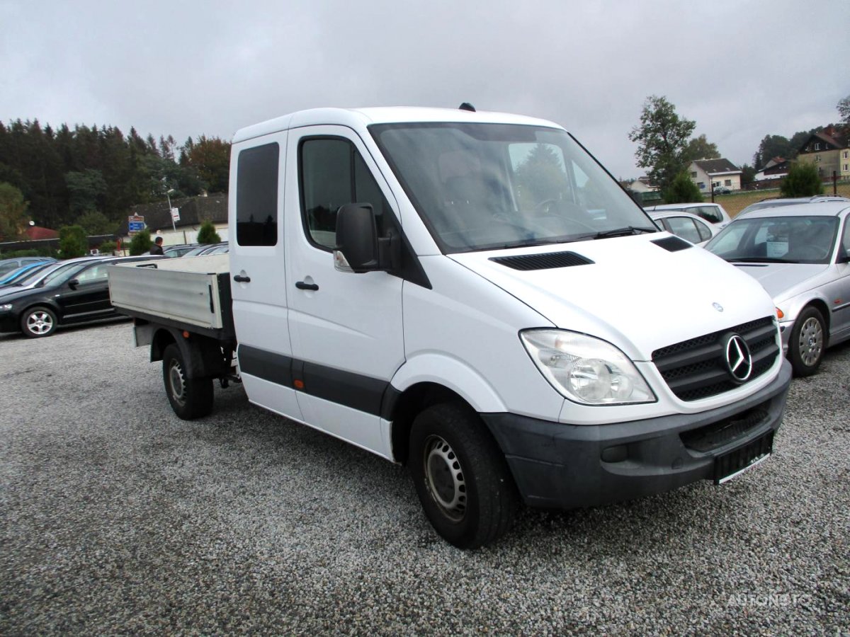 Mercedes-Benz Sprinter, 2011 - pohled č. 2