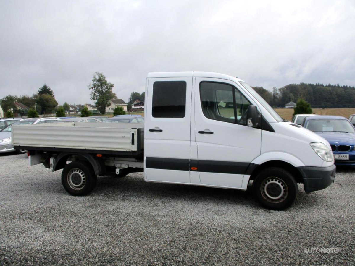 Mercedes-Benz Sprinter, 2011 - pohled č. 3