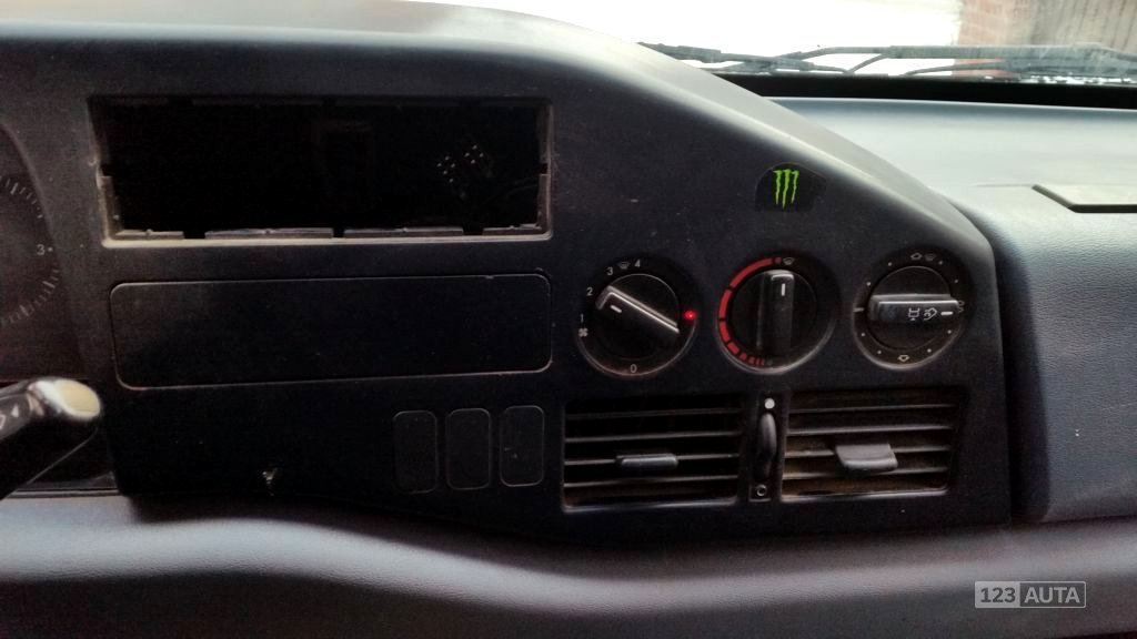 Mercedes-Benz Sprinter, 1998 - pohled č. 15