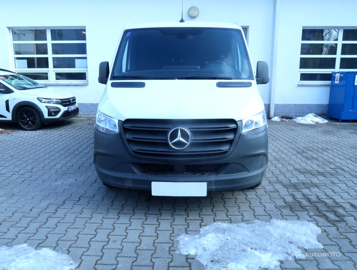 Mercedes-Benz Sprinter, 2021 - pohled č. 2