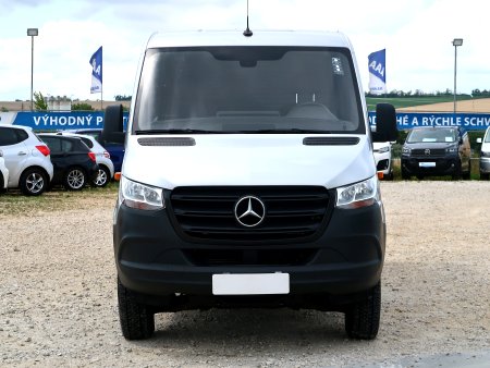 Mercedes-Benz Sprinter, 2020 - pohled č. 2