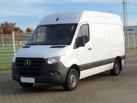 Mercedes-Benz Sprinter, 2019 - pohled č. 3
