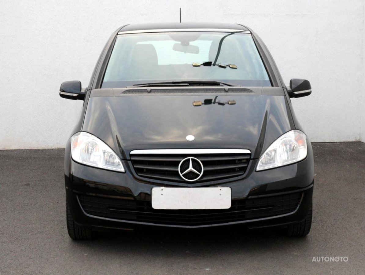 Mercedes-Benz Třída A, 2007 - pohled č. 2