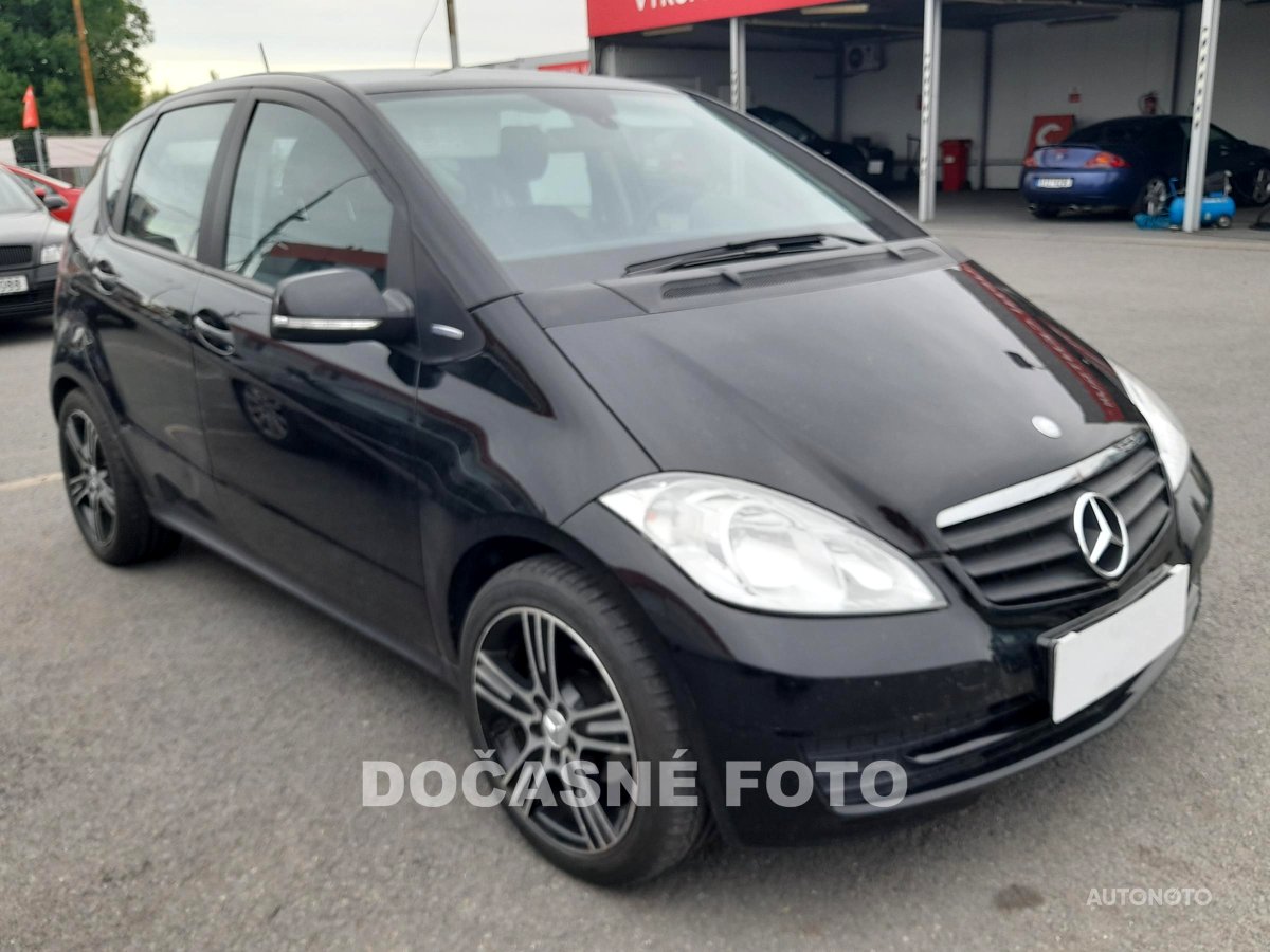 Mercedes-Benz Třída A, 2011 - celkový pohled