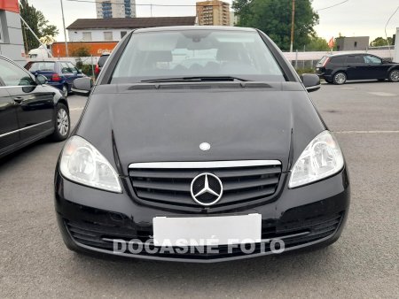 Mercedes-Benz Třída A, 2011 - pohled č. 2