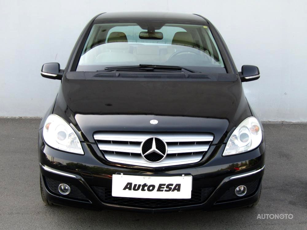 Mercedes-Benz Třída B, 2009 - pohled č. 2