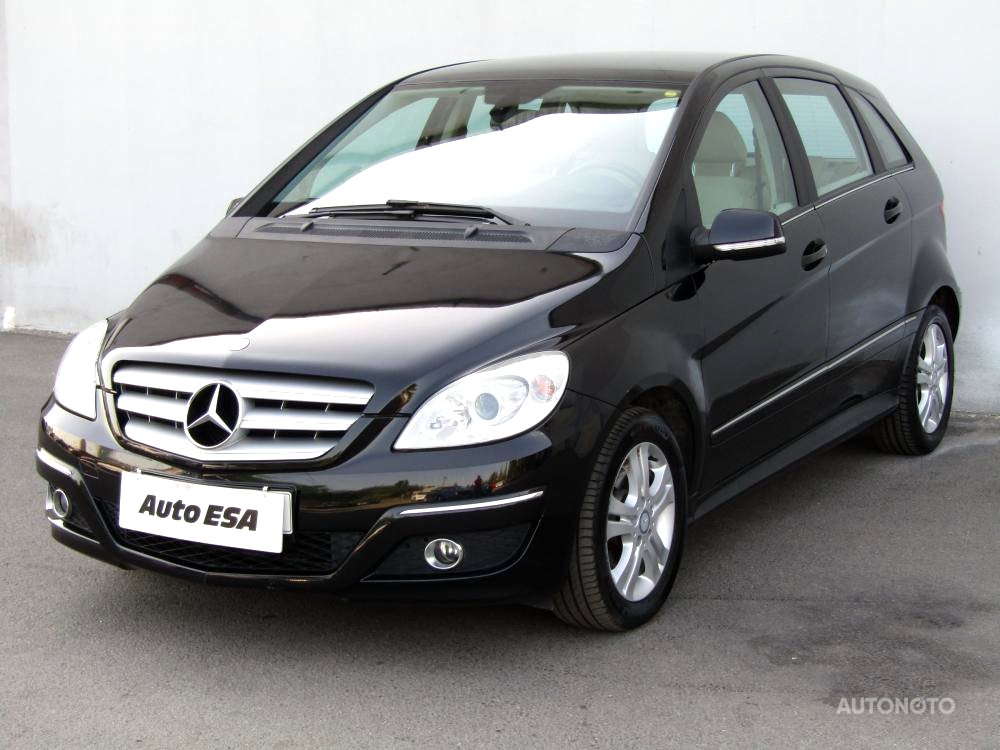Mercedes-Benz Třída B, 2009 - pohled č. 3