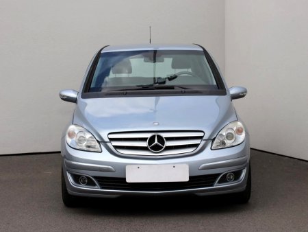 Mercedes-Benz Třída B, 2007 - pohled č. 2