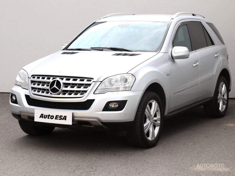 Mercedes-Benz Třída M, 2010 - pohled č. 3