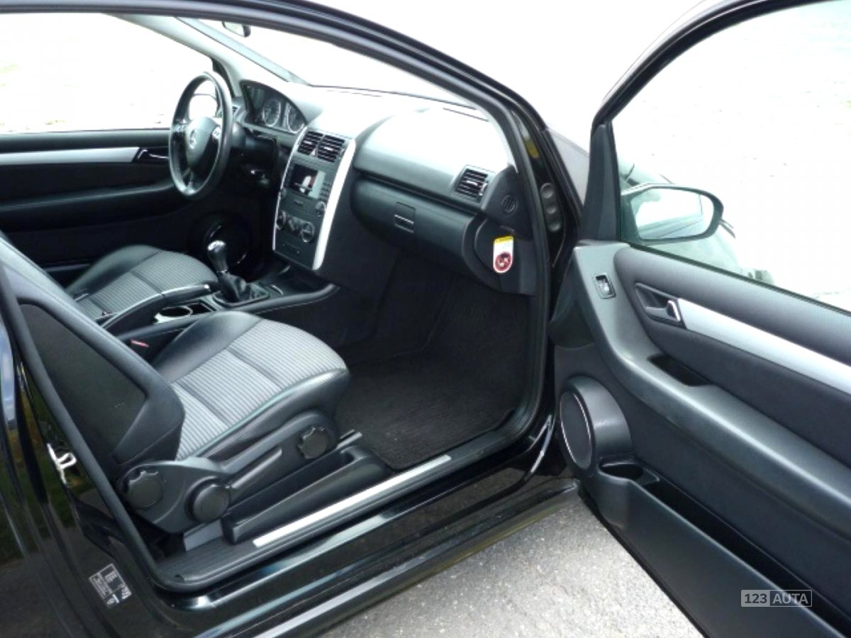 Mercedes-Benz Třídy A, 2005 - pohled č. 13