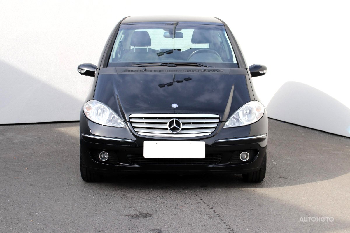 Mercedes-Benz Třída A, 2006 - pohled č. 2