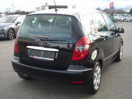 Mercedes-Benz Třídy A, 2010 - pohled č. 2