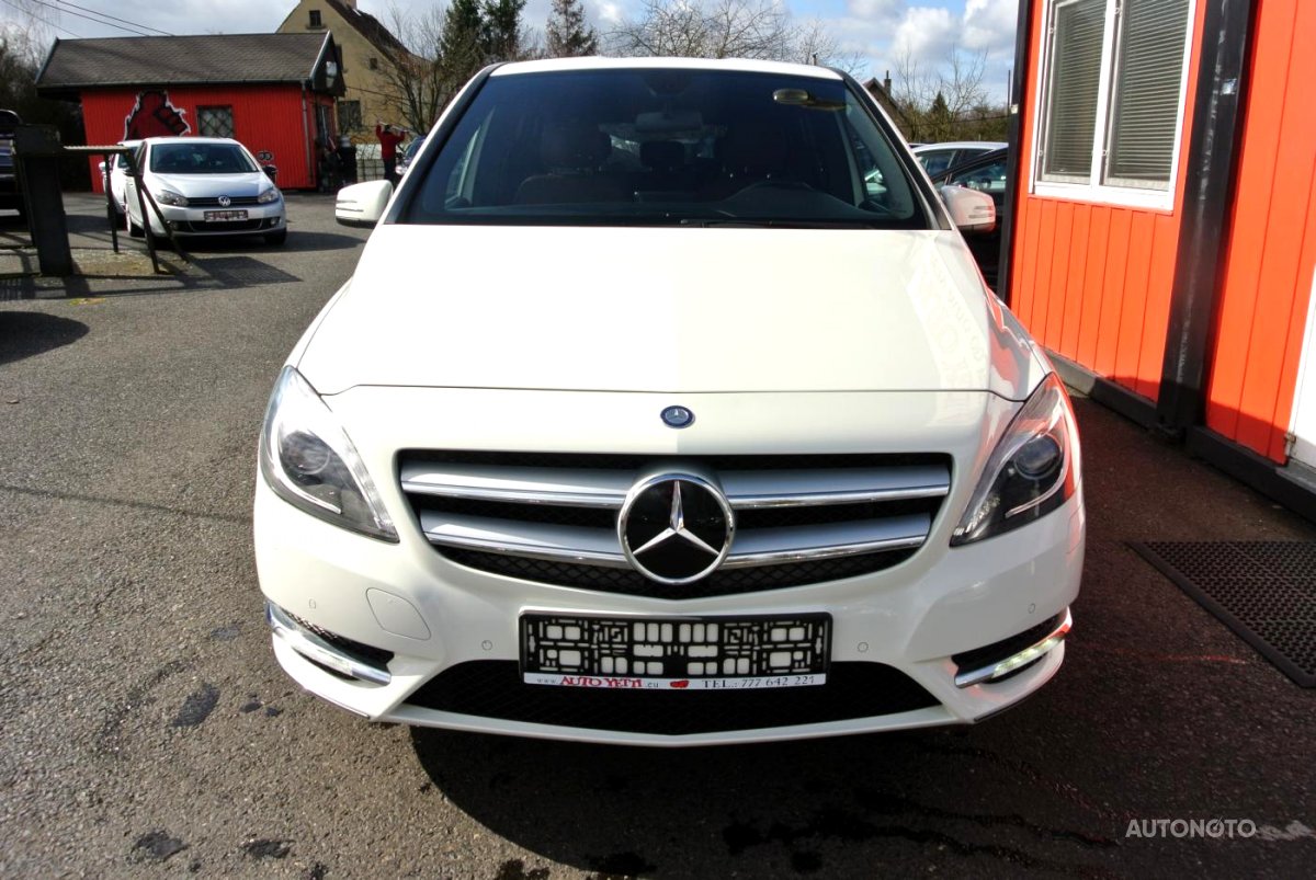 Mercedes-Benz Třídy B, 2014 - pohled č. 2