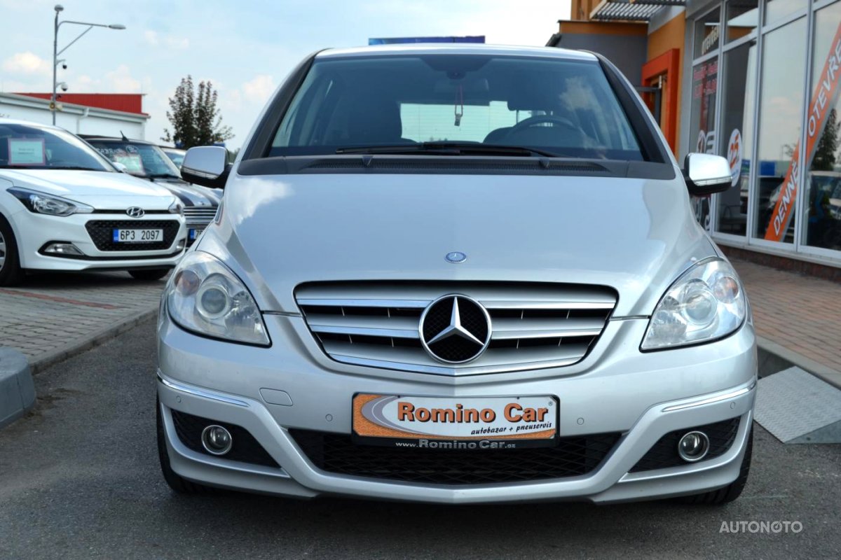 Mercedes-Benz Třídy B, 2009 - pohled č. 2
