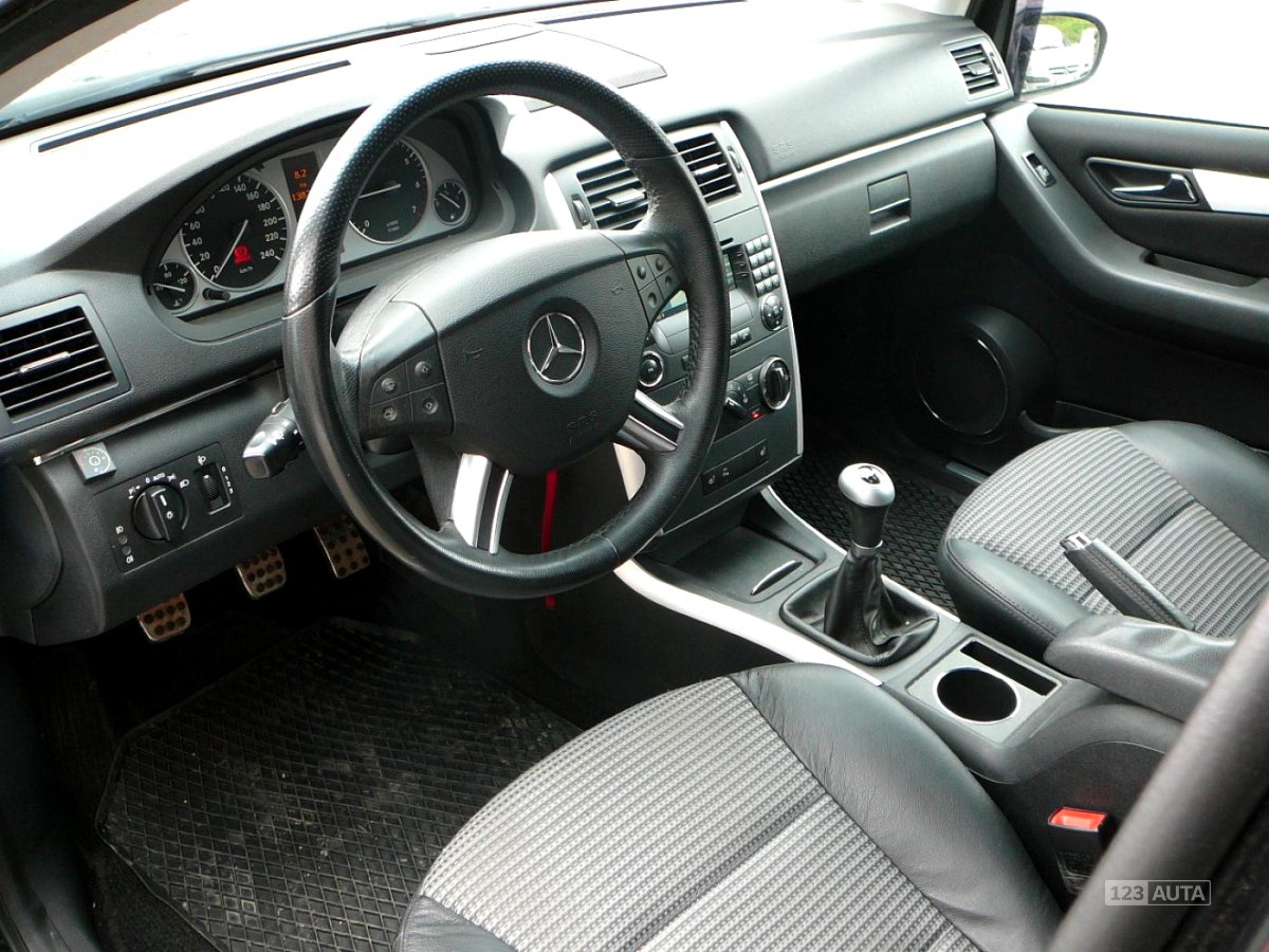 Mercedes-Benz Třídy B, 2006 - pohled č. 13
