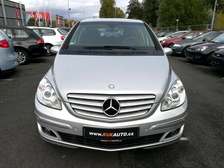 Mercedes-Benz Třídy B, 2008 - pohled č. 2