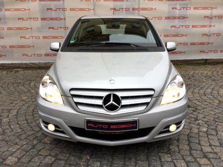 Mercedes-Benz Třídy B, 2010 - pohled č. 2