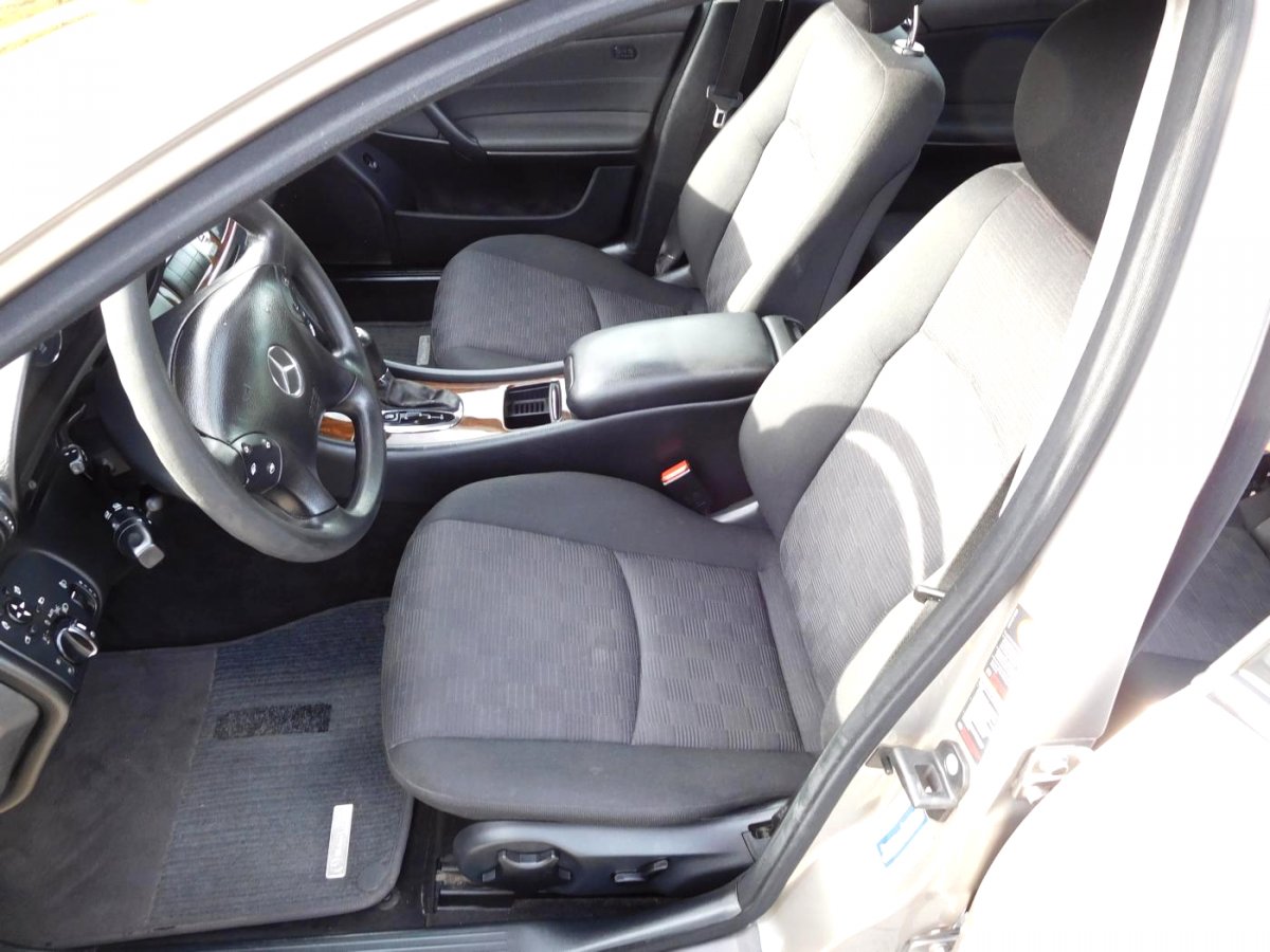 Mercedes-Benz Třídy C, 2004 - pohled č. 12