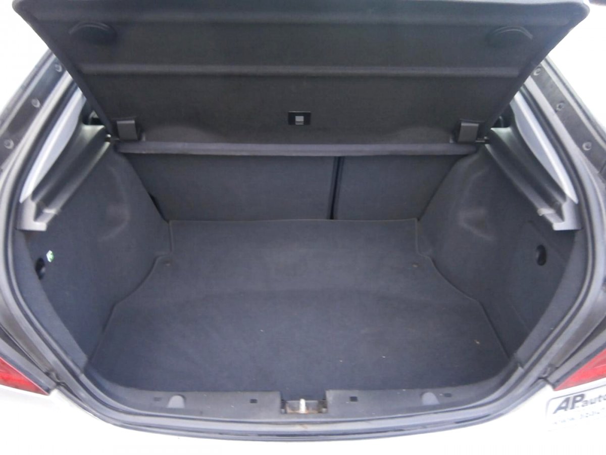 Mercedes-Benz Třídy C, 2001 - pohled č. 8