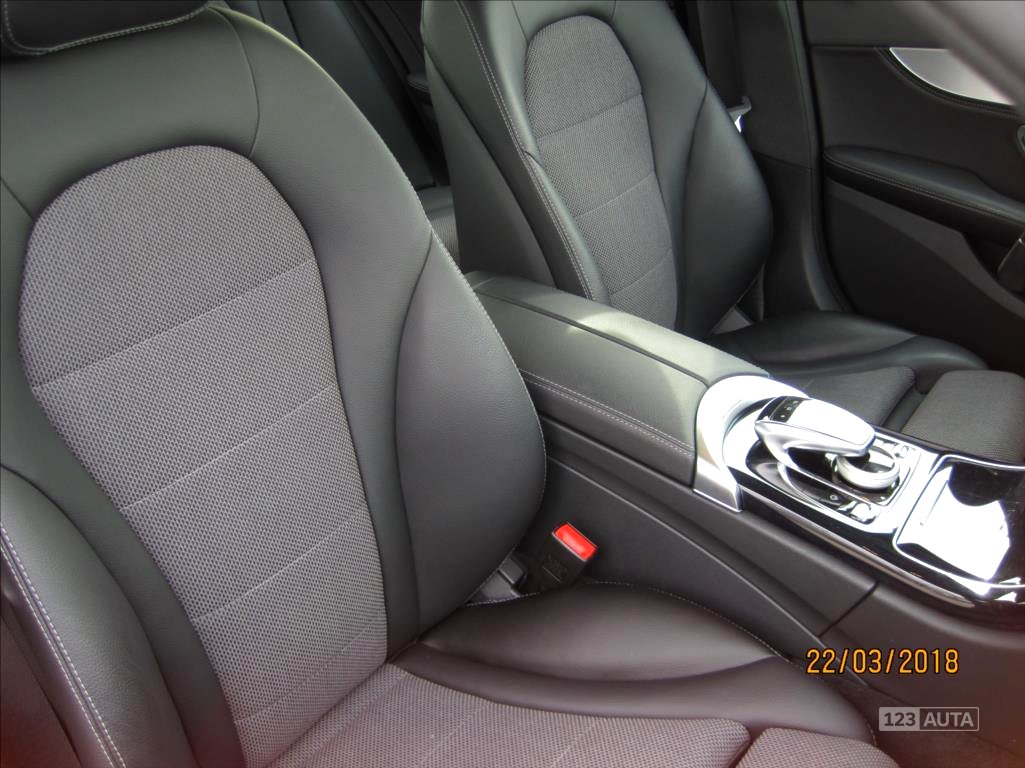 Mercedes-Benz Třídy C, 2015 - pohled č. 9
