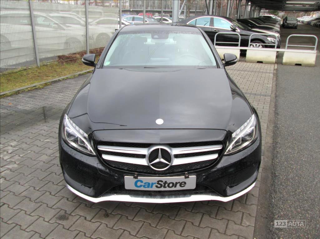 Mercedes-Benz Třídy C, 2015 - pohled č. 2