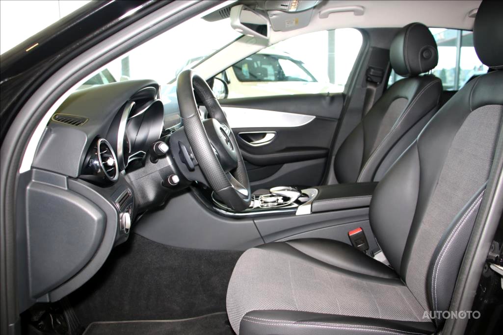 Mercedes-Benz Třídy C, 2017 - pohled č. 10