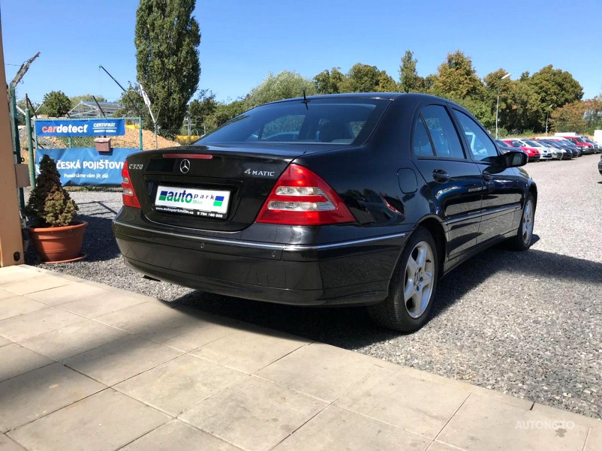 Mercedes-Benz Třídy C, 2003 - pohled č. 6