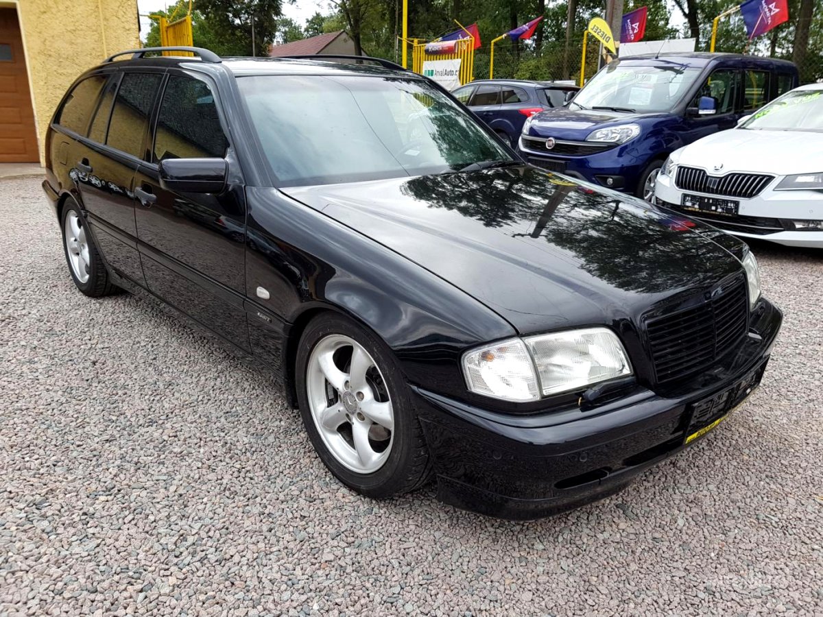 Mercedes-Benz Třídy C, 2000 - pohled č. 3