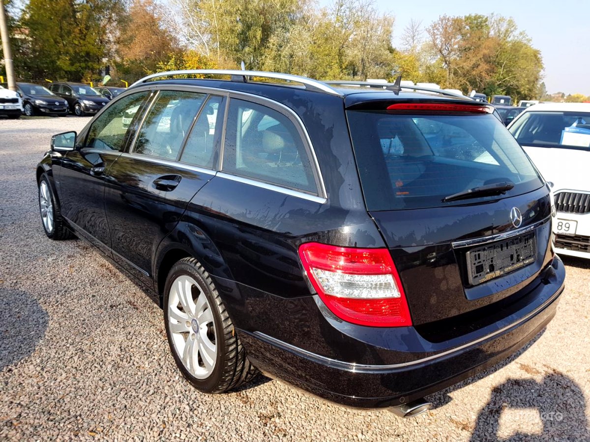 Mercedes-Benz Třídy C, 2011 - pohled č. 6