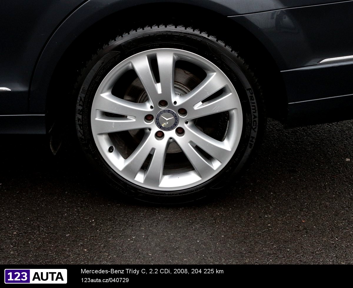 Mercedes-Benz Třídy C, 2008 - pohled č. 12