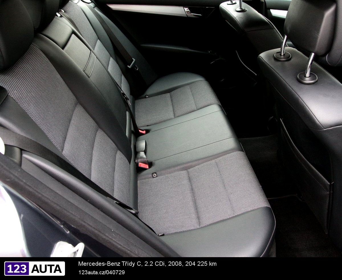 Mercedes-Benz Třídy C, 2008 - pohled č. 18