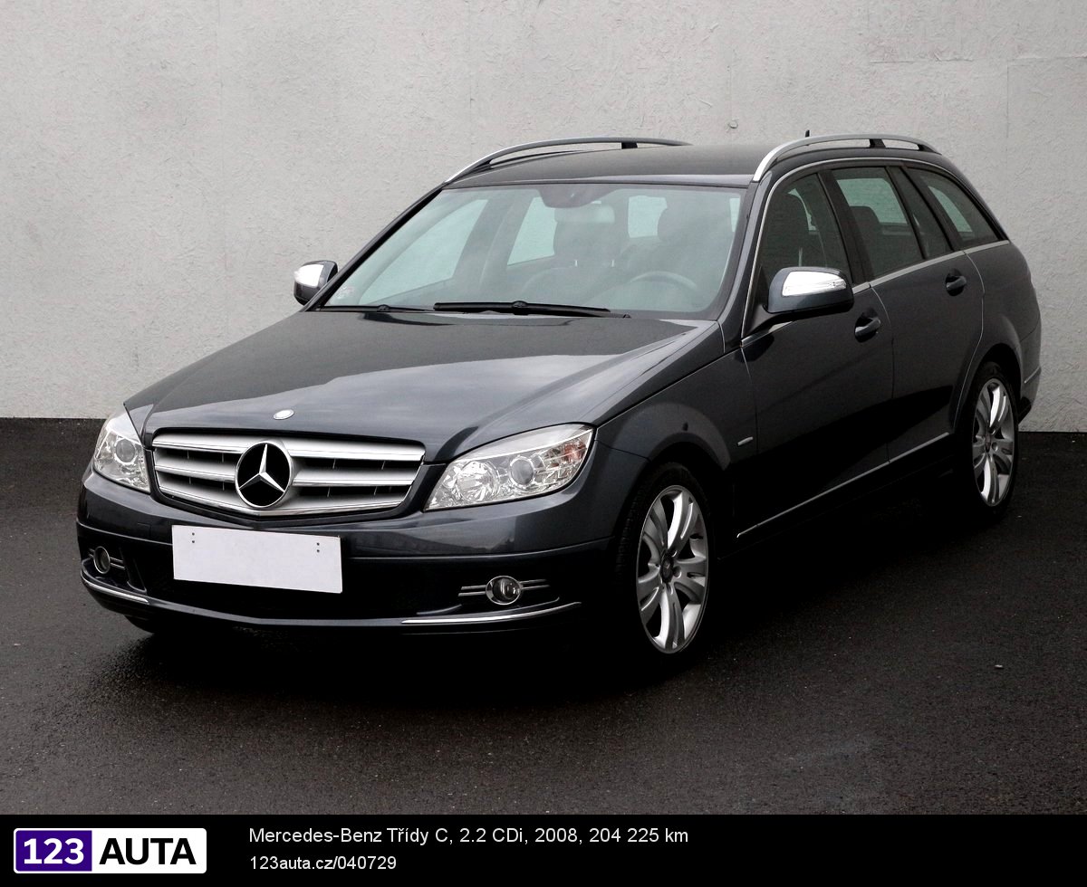 Mercedes-Benz Třídy C, 2008 - pohled č. 3