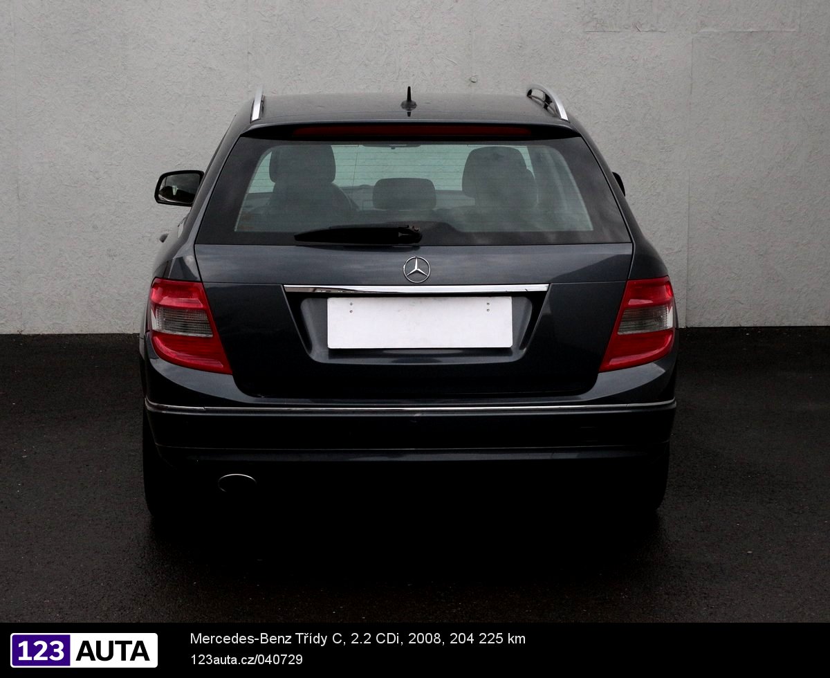 Mercedes-Benz Třídy C, 2008 - pohled č. 6