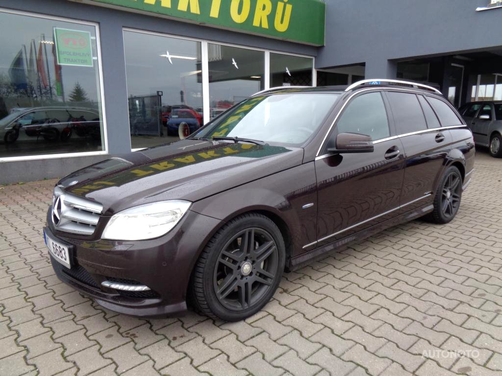 Mercedes-Benz Třídy C, 2011 - celkový pohled