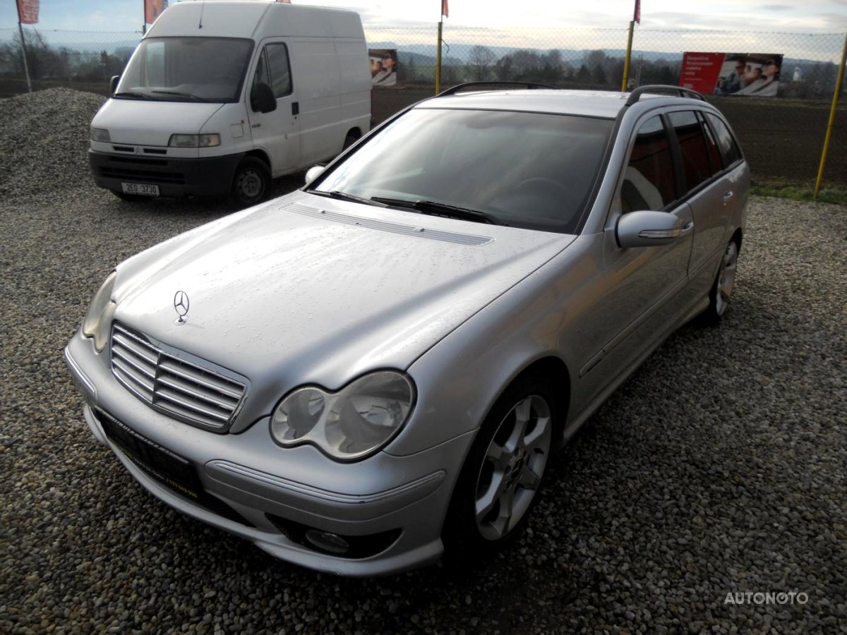 Mercedes-Benz Třídy C, 2007 - celkový pohled