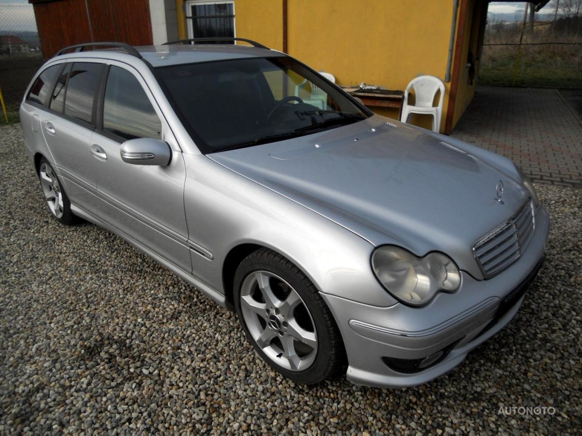 Mercedes-Benz Třídy C, 2007 - pohled č. 3