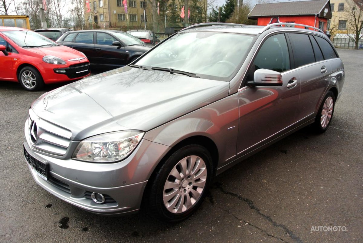 Mercedes-Benz Třídy C, 2009 - celkový pohled